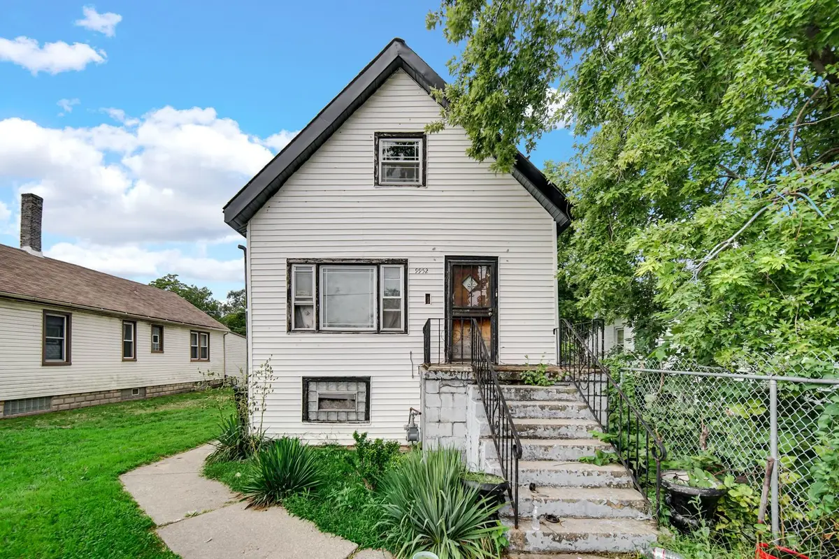 9952 S Vincennes Avenue, Chicago, IL 60643 - #1