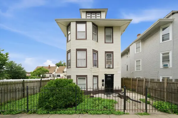 2050 N Kenneth Avenue, Chicago, IL 60639