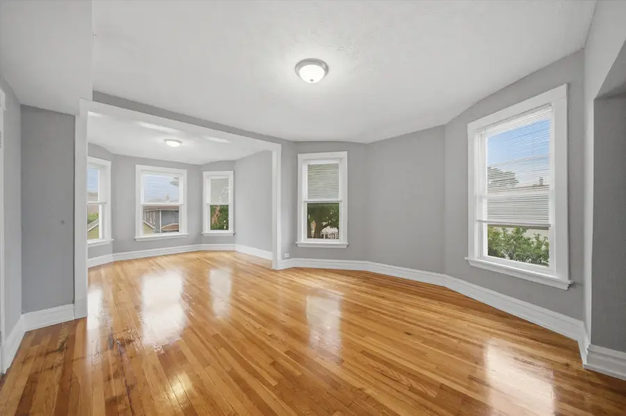 2050 N Kenneth Avenue, Chicago, IL 60639 - #3