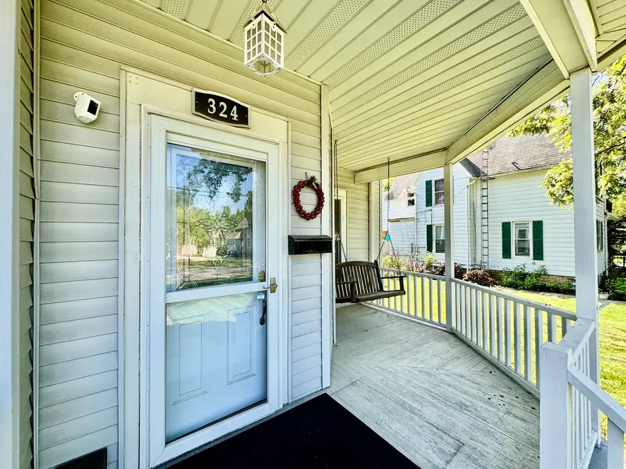 324 S 7th Street, Dekalb, IL 60115 - #2