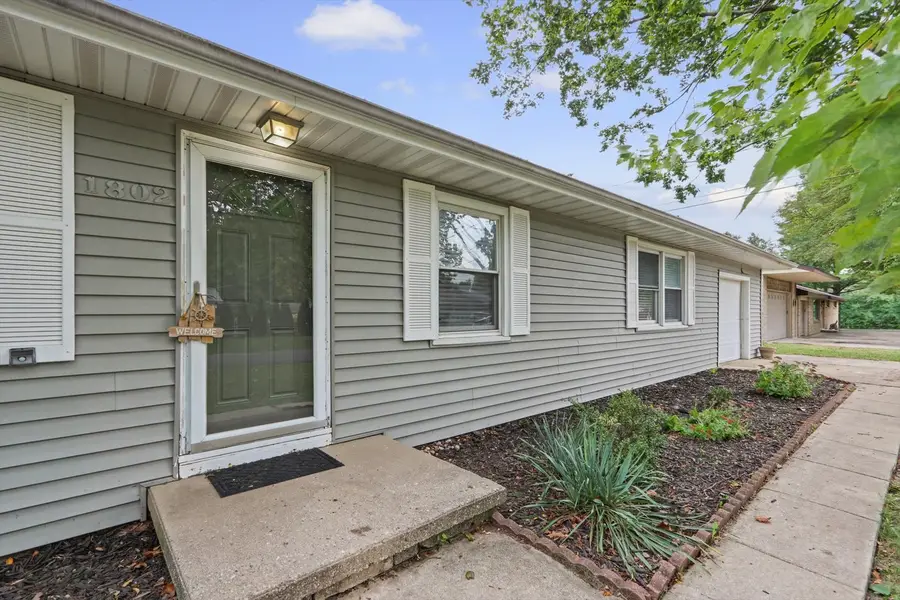 1802 Peach Street, Champaign, IL 61820 - #3