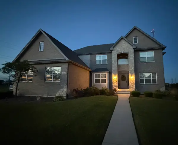 12903 Waterford Drive, Lemont, IL 60439