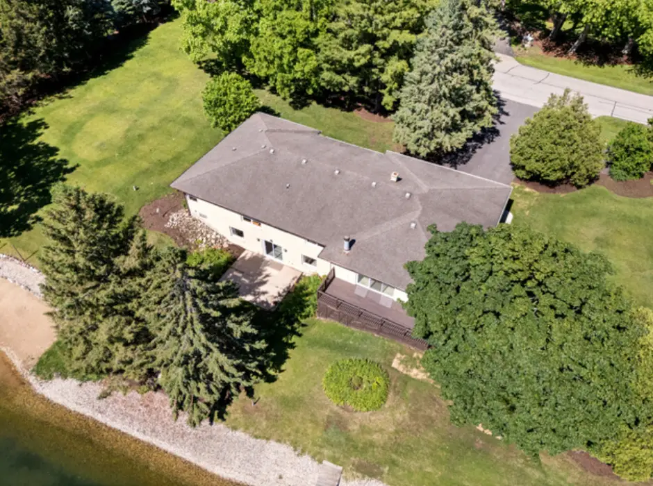2720 N Bayview Lane, McHenry, IL 60051 - #1