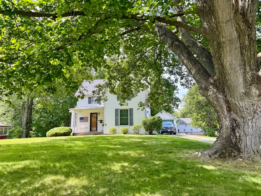 507 SE 4th Avenue, Aledo, IL 61231 - #2