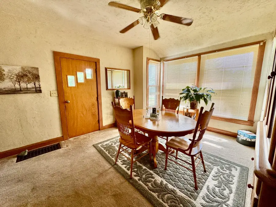 507 SE 4th Avenue, Aledo, IL 61231 - #3