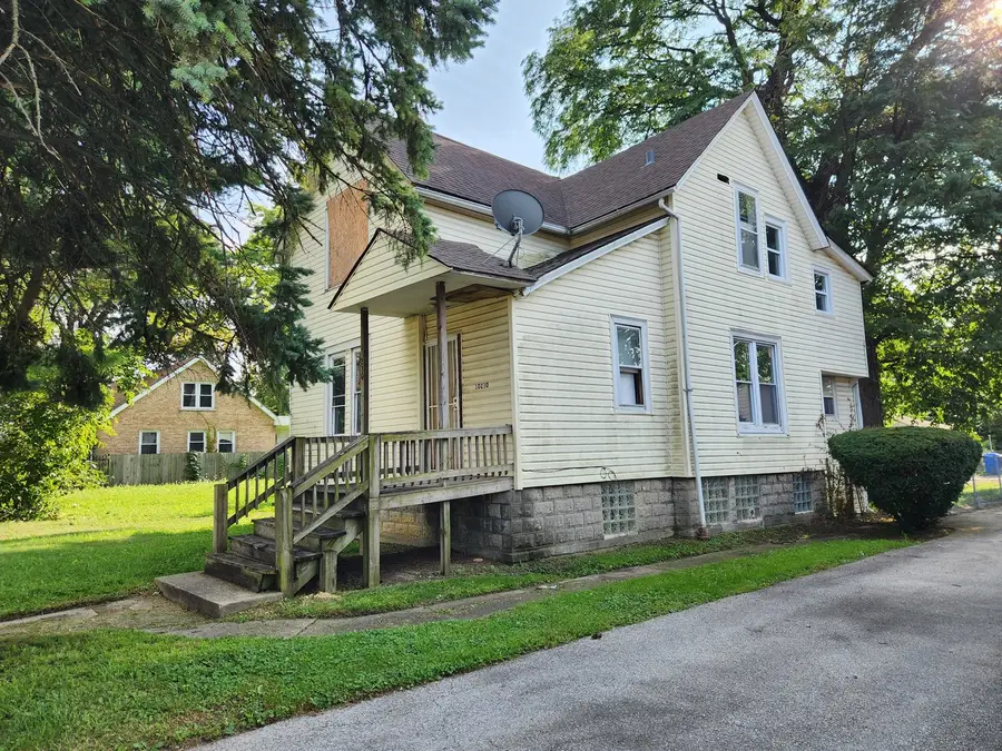 10230 S Lowe Avenue, Chicago, IL 60628 - #2