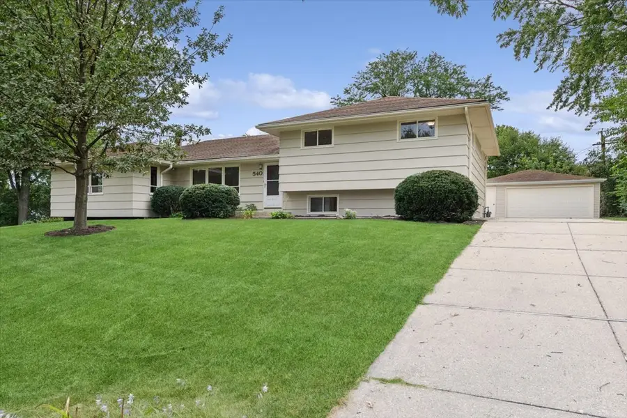 540 Bluebell Court, Lisle, IL 60532 - #2