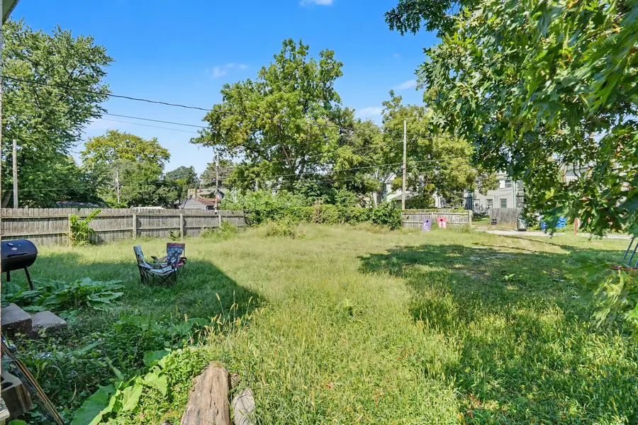 634 E 13th Street, Davenport, IA 52803 - #3