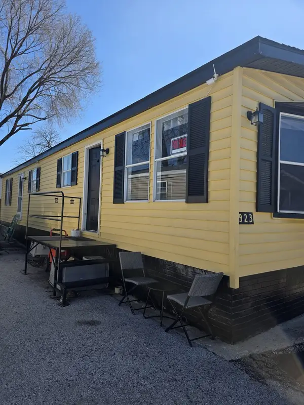 8800 S Harlem Avenue #923, Bridgeview, IL 60455