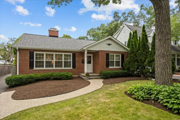 635 Northmoor Road, Lake Forest, IL 60045