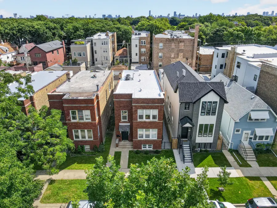 4111 N Francisco Avenue, Chicago, IL 60618 - #2
