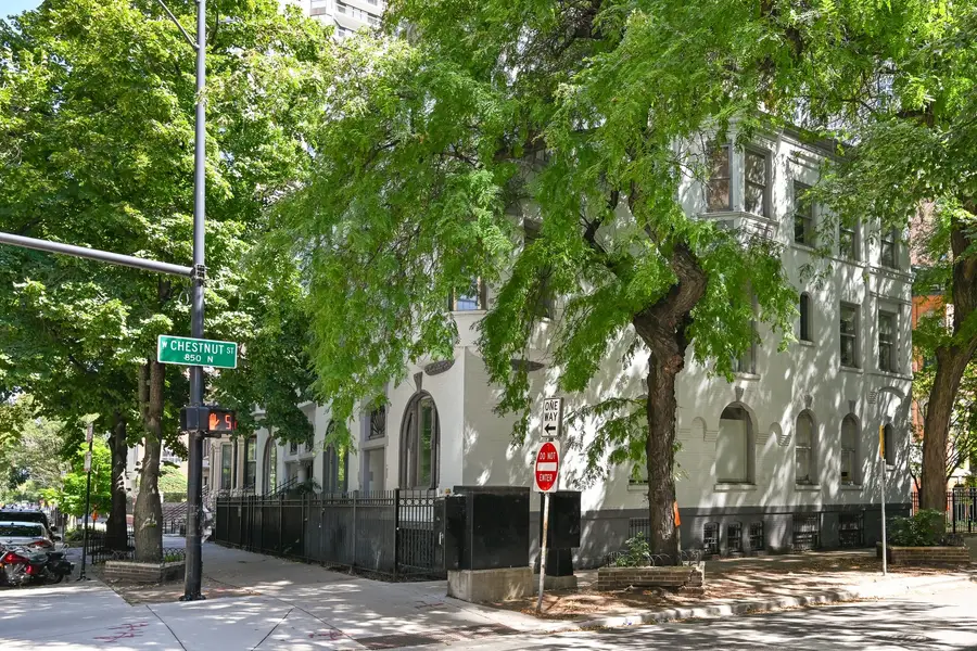 849 N Dearborn Street, Chicago, IL 60610 - #2