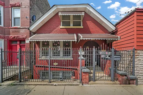 2238 S California Avenue, Chicago, IL 60608