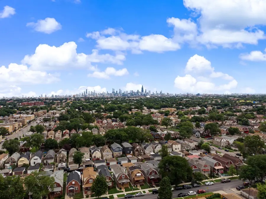 4226 W Haddon Avenue, Chicago, IL 60651 - #2