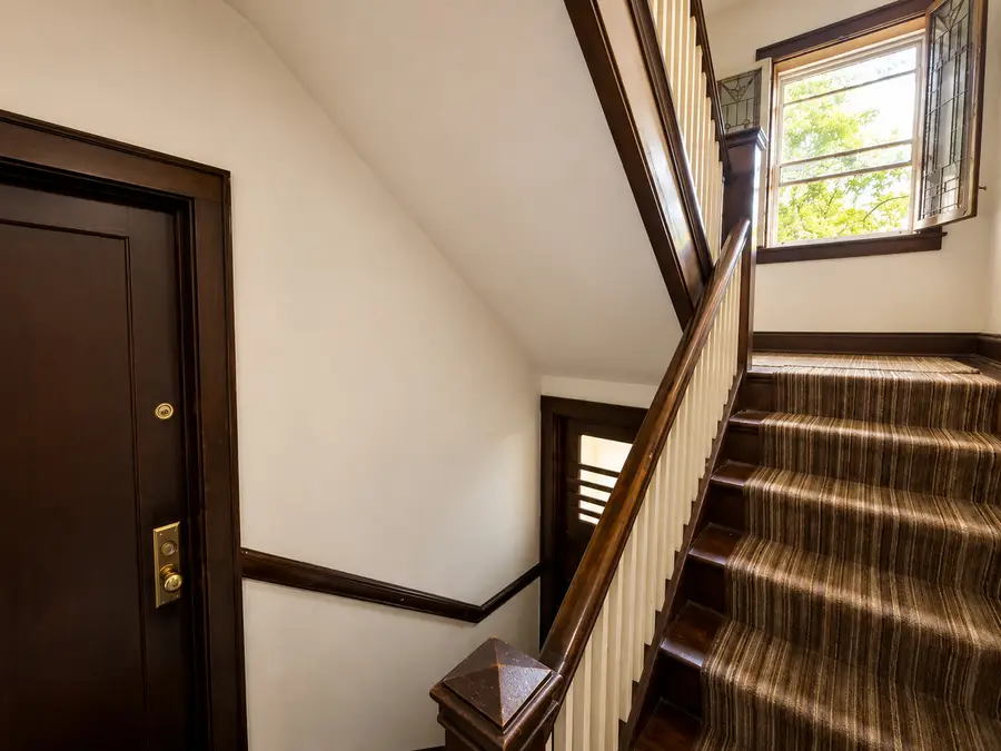 7414 S Chappel Avenue, Chicago, IL 60649 - #2