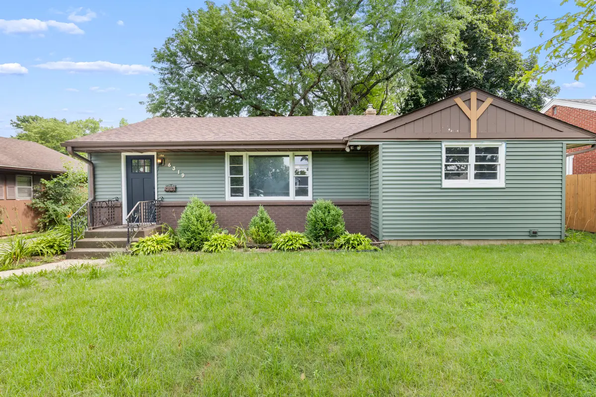 6319 Park Ridge Road, Loves Park, IL 61111 - #1