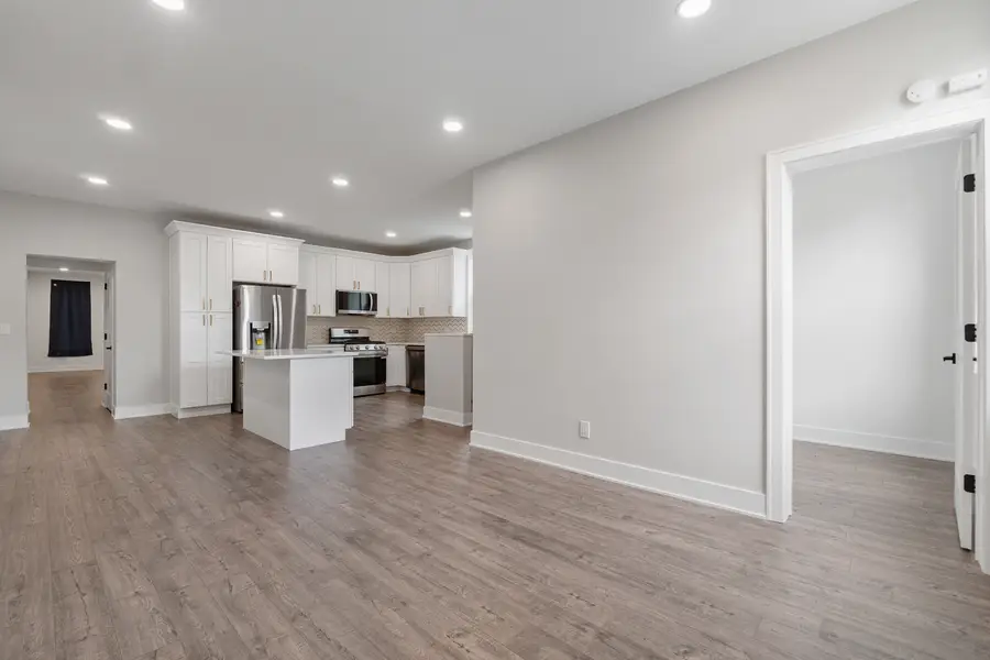 2042 W Coulter Street, Chicago, IL 60608 - #3