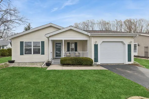 1810 Paddock Court, Grayslake, IL 60030