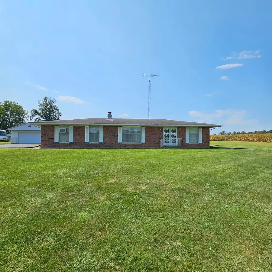13997 N Tolle Lane, Mount Vernon, IL 62864 - #2