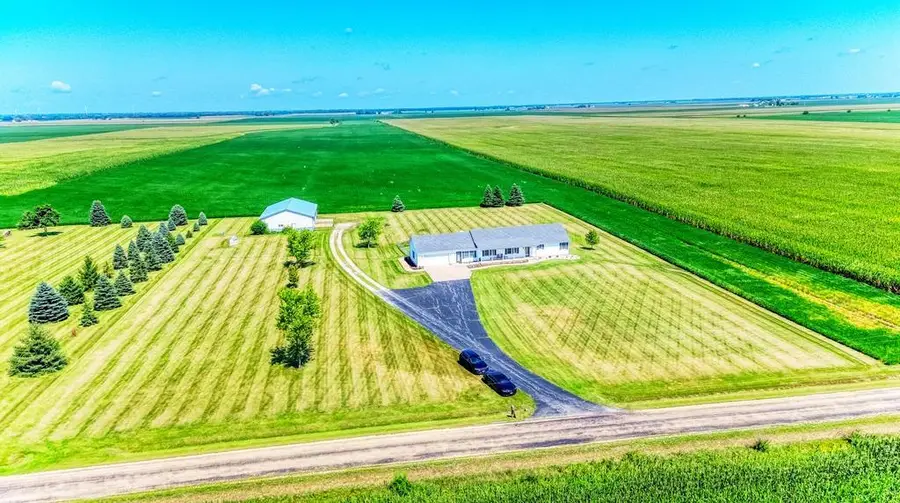 1700 W Scully Road, Dwight, IL 60420 - #2