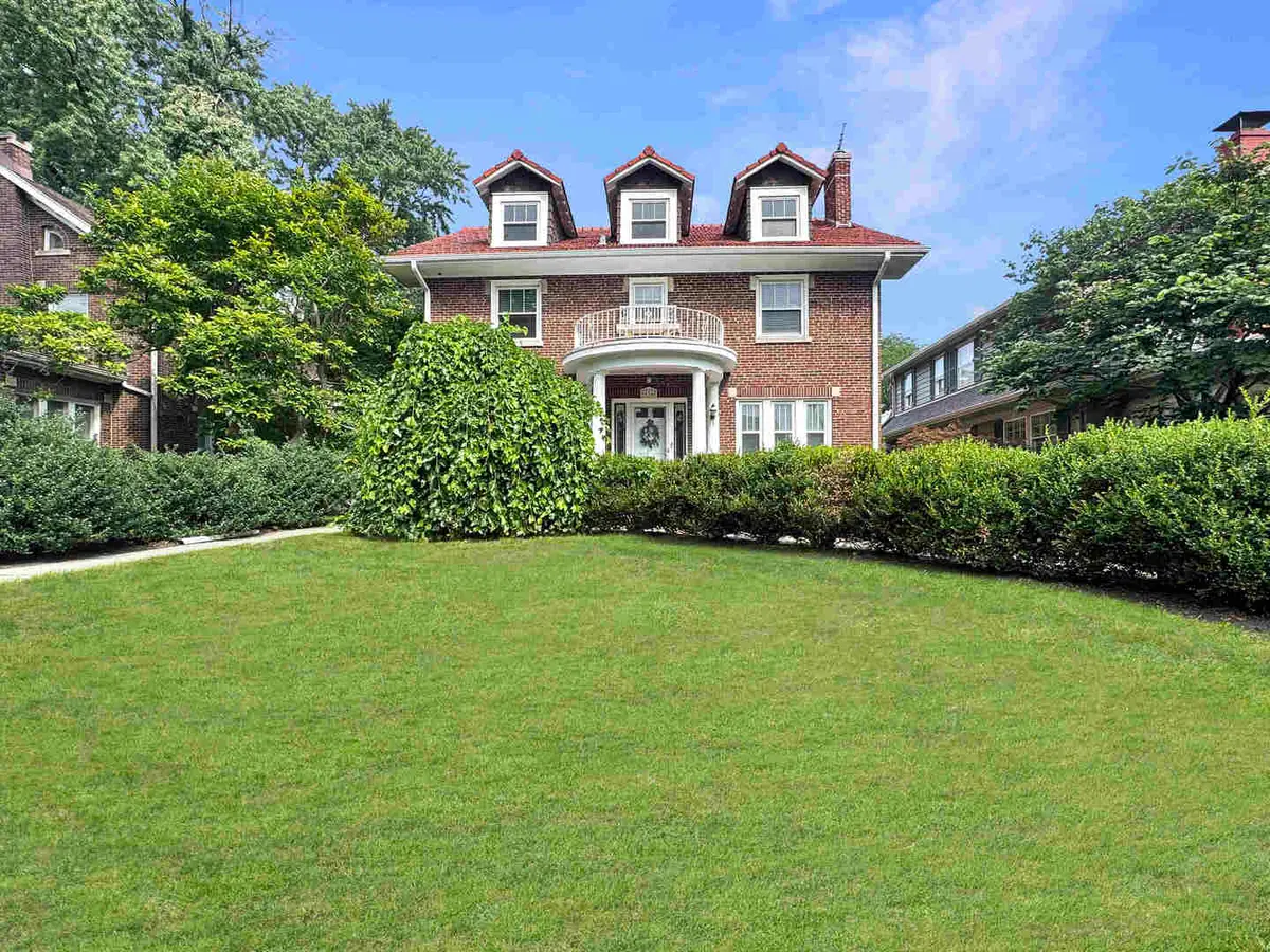 934 Fair Oaks Avenue, Oak Park, IL 60302 - #1