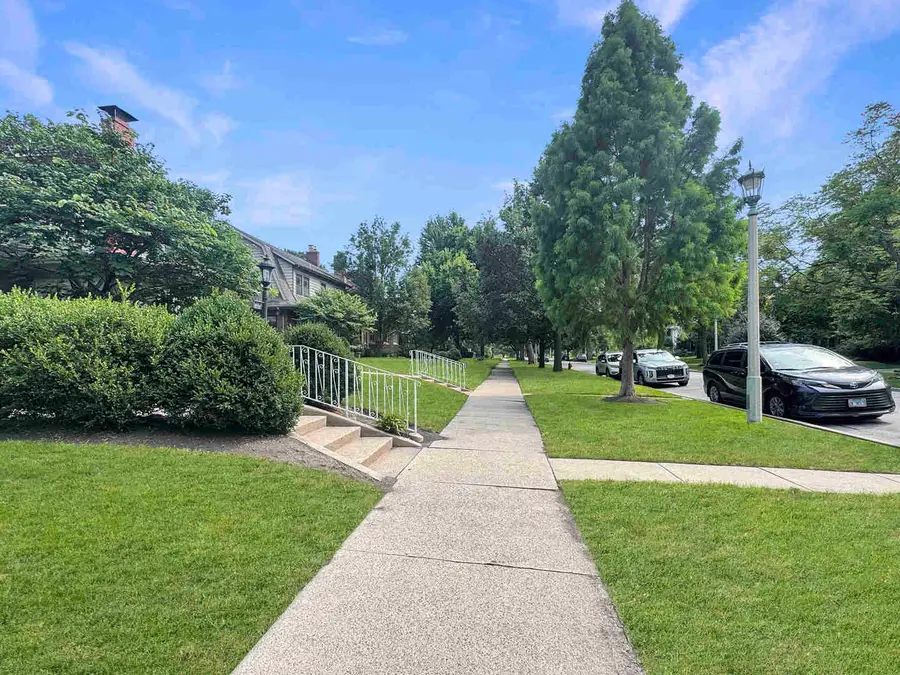934 Fair Oaks Avenue, Oak Park, IL 60302 - #2
