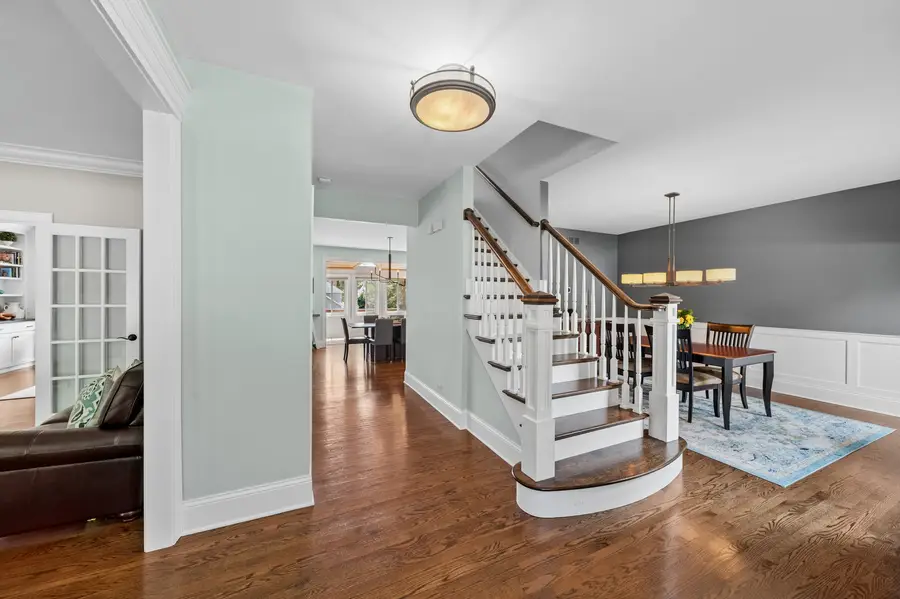 877 Sheehan Avenue, Glen Ellyn, IL 60137 - #2