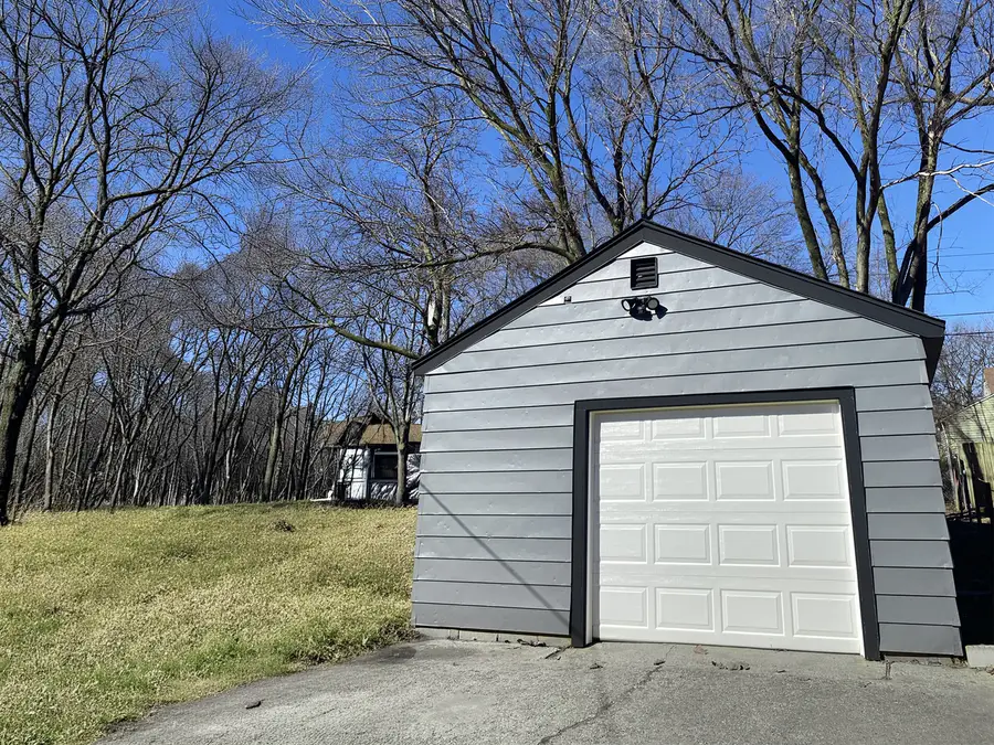 2219 Barton Boulevard, Rockford, IL 61103 - #3