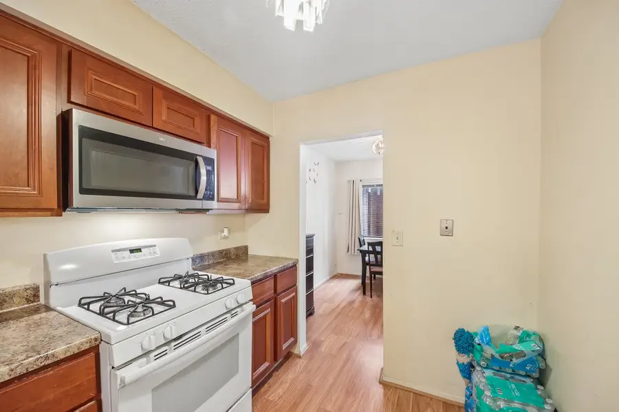 5500 Lincoln Avenue #107, Morton Grove, IL 60053 - #3