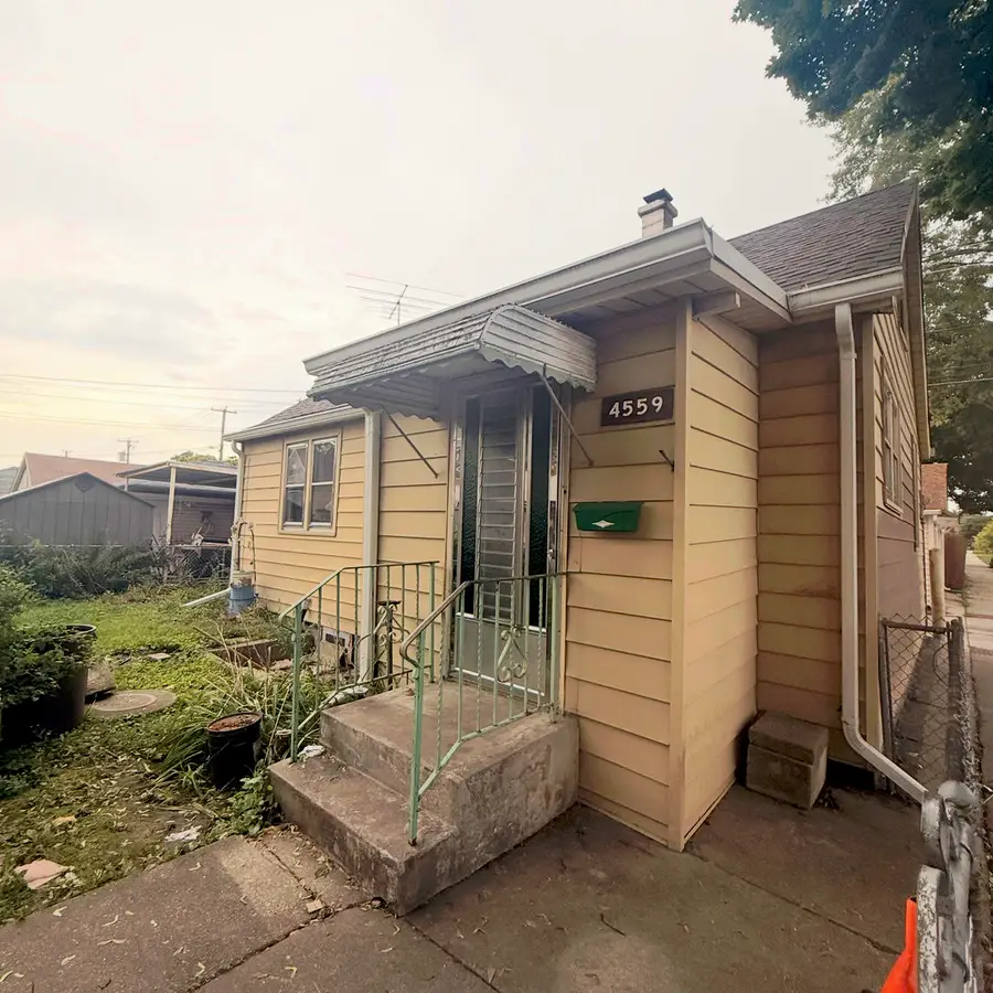 4559 S Karlov Avenue, Chicago, IL 60632 - #2