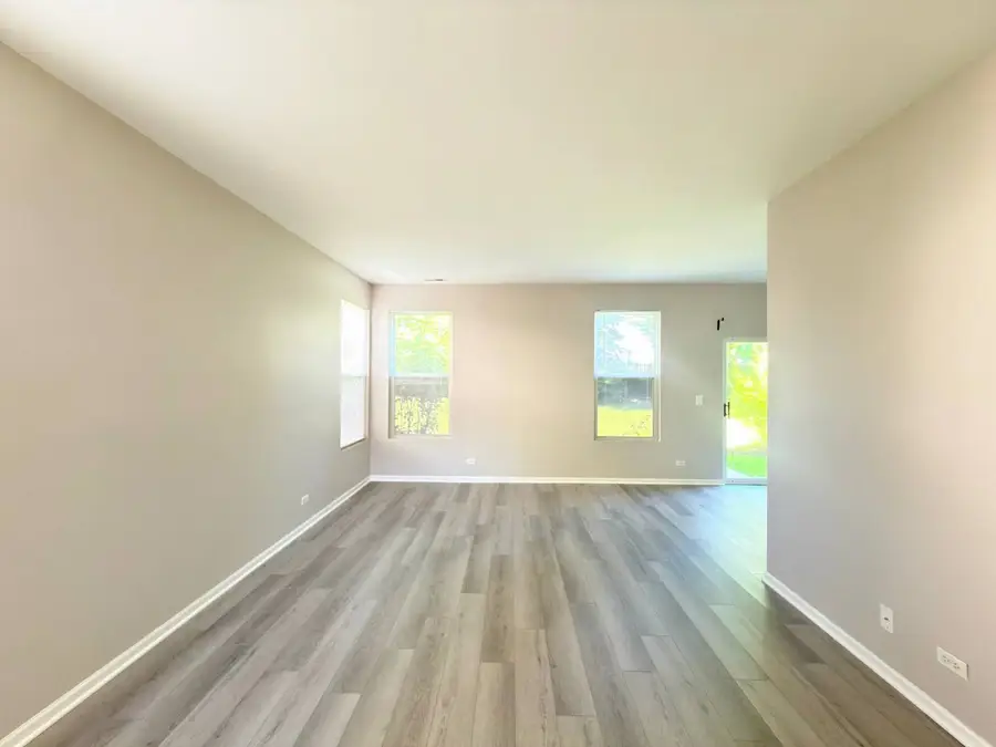 3989 Blackstone Drive #3989, Aurora, IL 60504 - #3