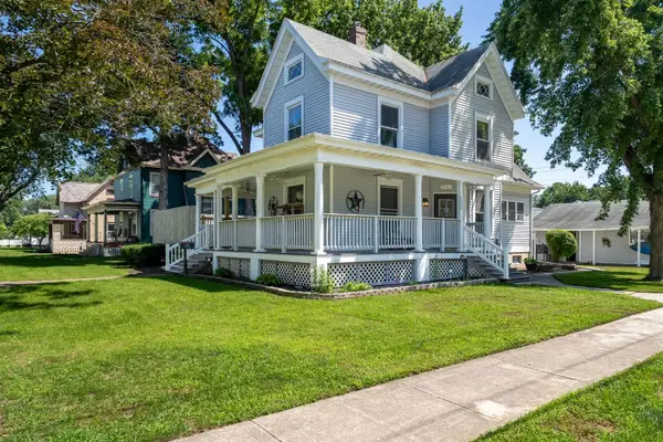 904 E Water Street, Pontiac, IL 61764