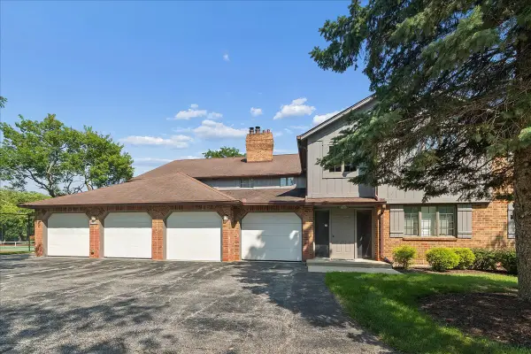 13259 S Country Club Court #2A, Palos Heights, IL 60463
