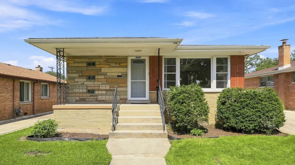2844 W 99th Street, Evergreen Park, IL 60805 - #1