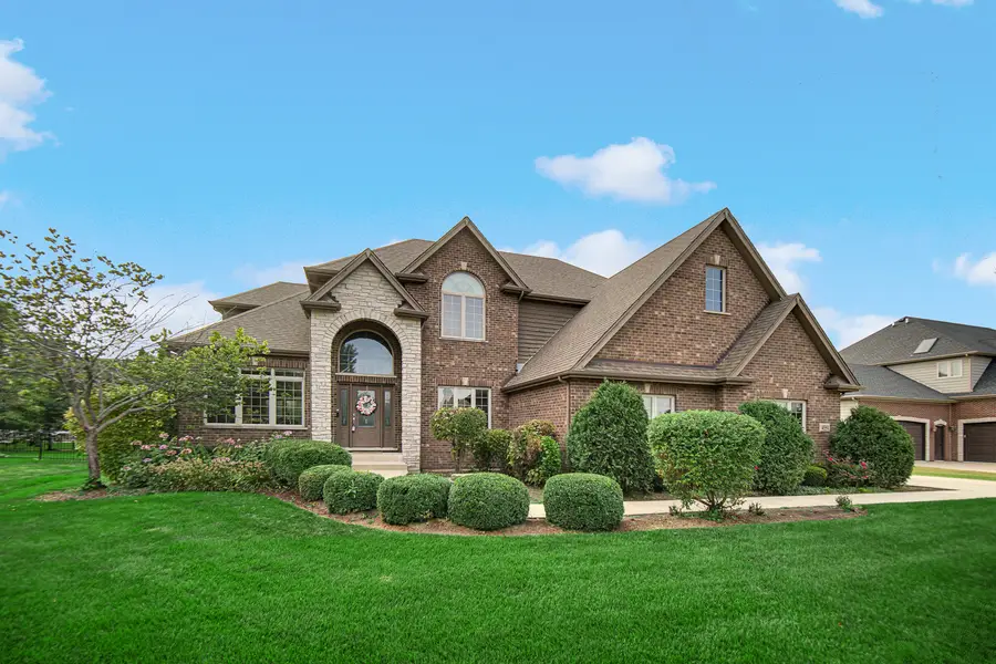 4551 Sassafras Lane, Naperville, IL 60564 - #2
