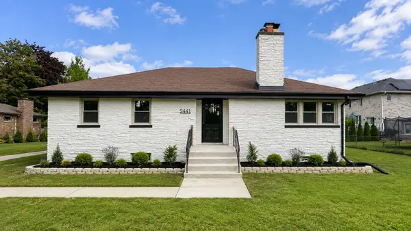 9441 Greenwood Drive, Des Plaines, IL 60016