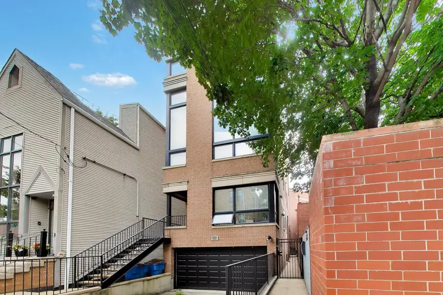 1887 N Poe Street #1R, Chicago, IL 60614 - #2