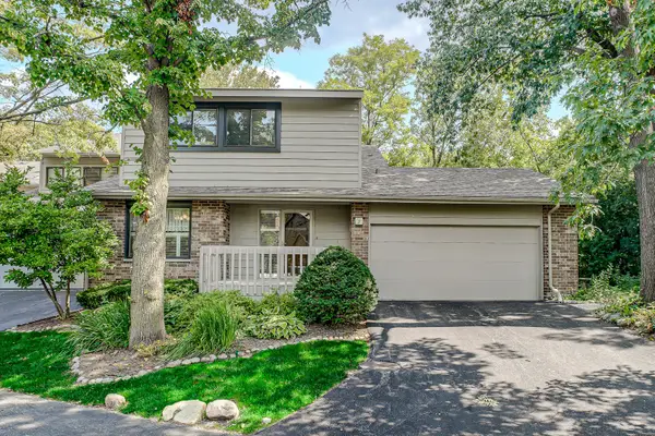 7 Brook Lane, Palos Park, IL 60464