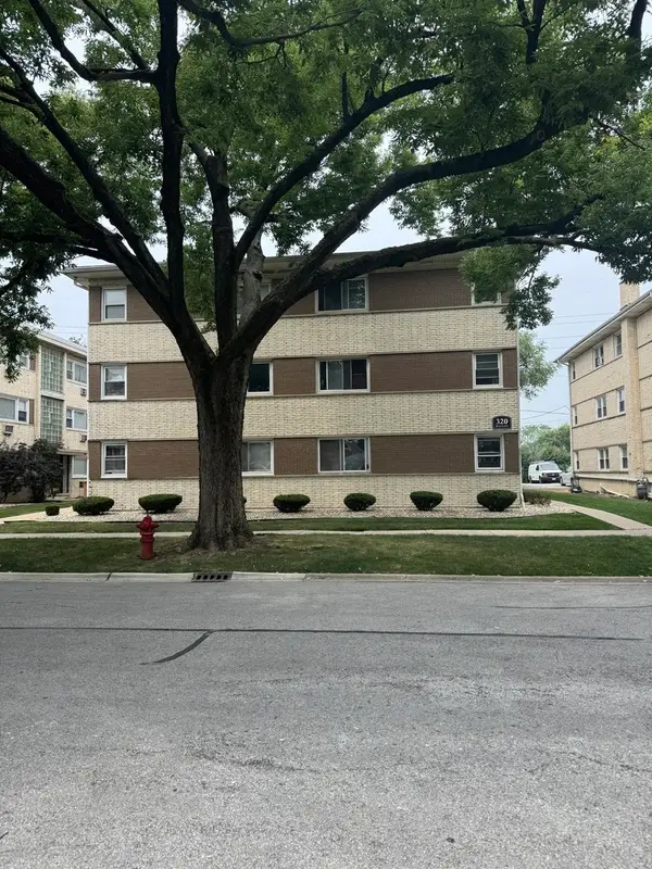 320 Beach Avenue #3C, La Grange Park, IL 60526