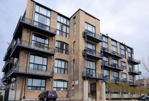 2614 N Clybourn Avenue #106, Chicago, IL 60614