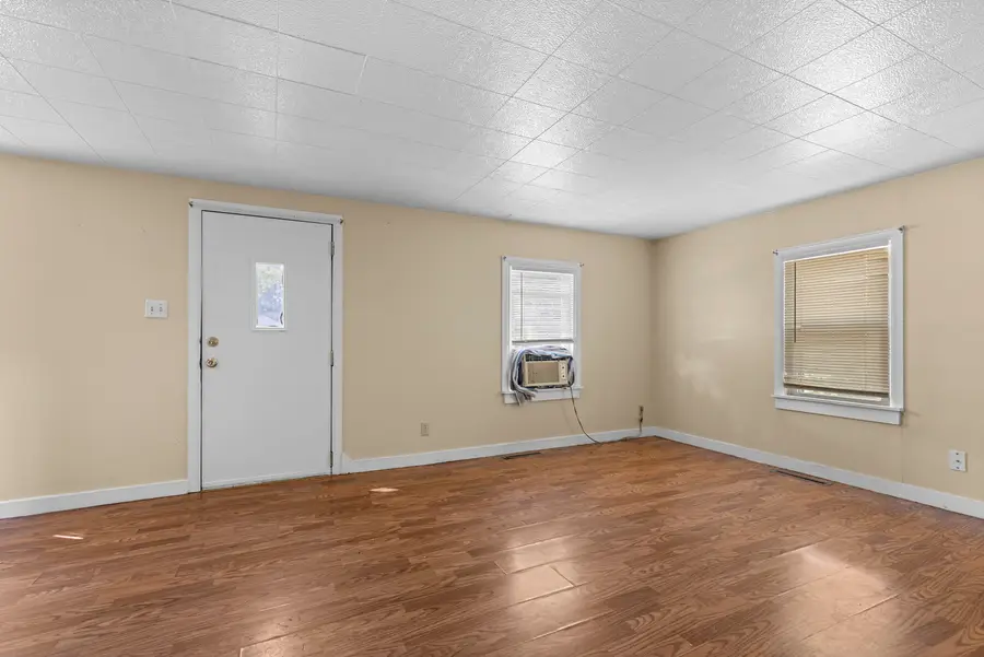 1428 Maple Avenue, Belvidere, IL 61008 - #3