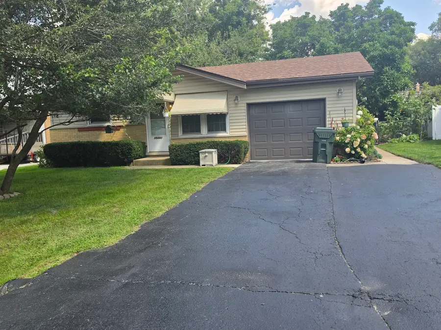 15481 Lawndale Avenue, Markham, IL 60428 - #2