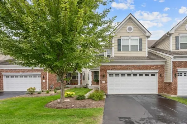 1244 Falcon Ridge Drive, Elgin, IL 60124