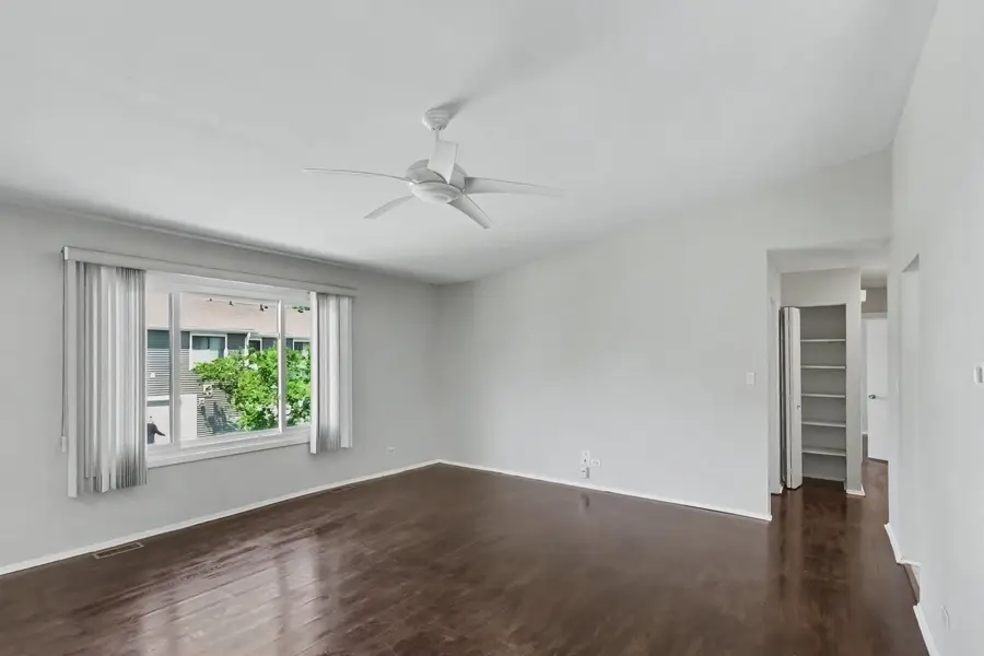 495 Harrison Court, Vernon Hills, IL 60061 - #3