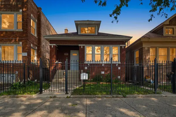 6223 S Washtenaw Avenue, Chicago, IL 60629