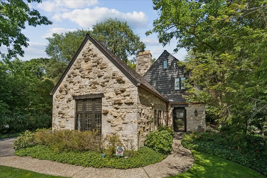 315 N Deere Park Drive, Highland Park, IL 60035 - #2