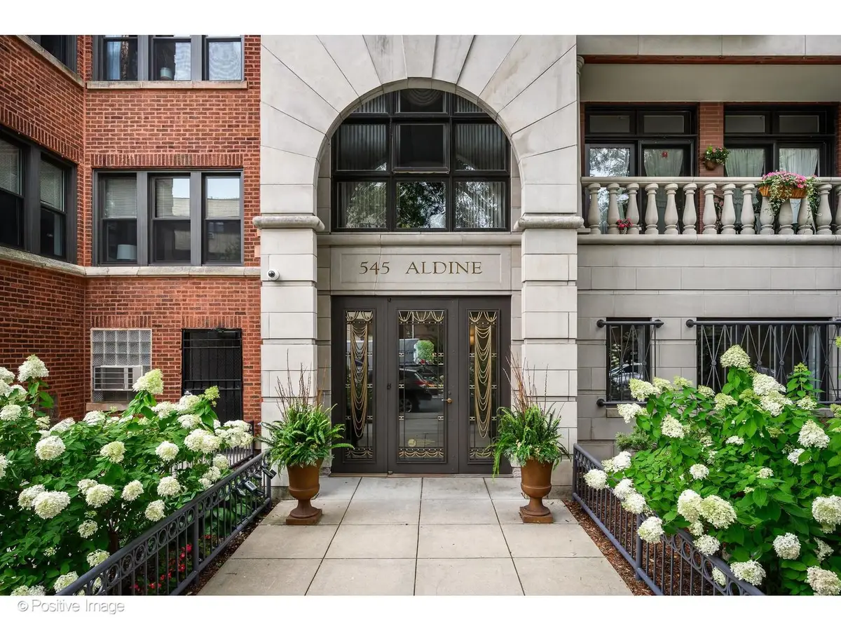 545 W Aldine Avenue #6E, Chicago, IL 60657 - #1