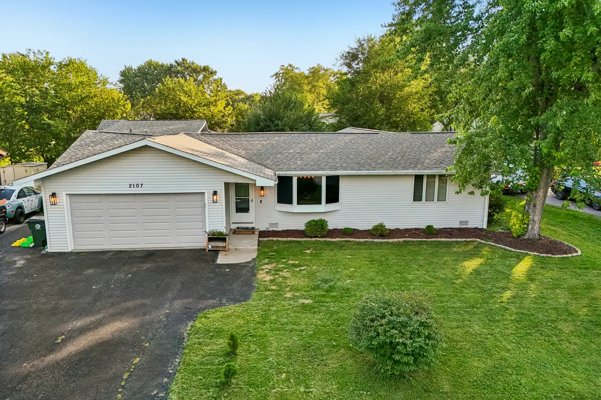Address Withheld By Seller, Lindenhurst, IL 60046 - #1