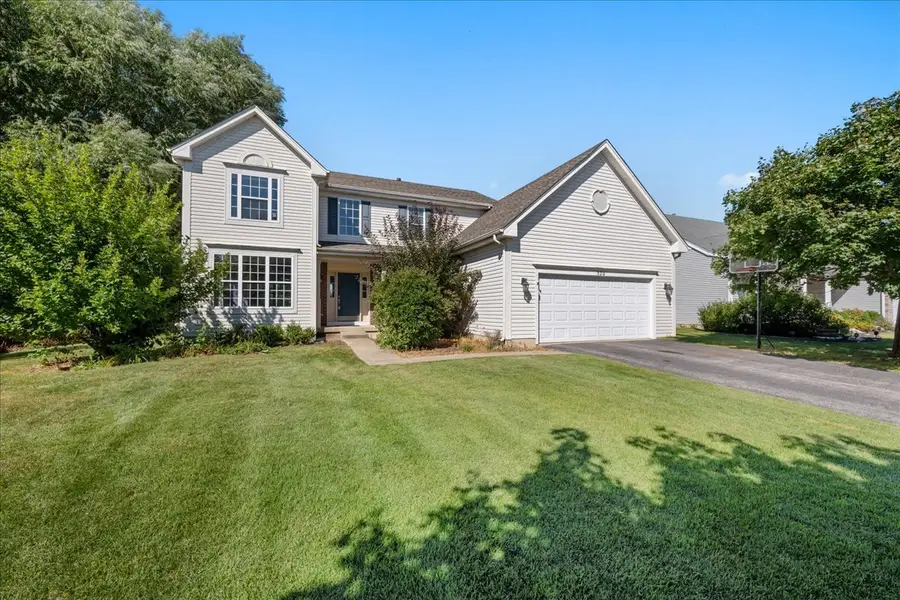 320 Hampstead Drive, Sugar Grove, IL 60554 - #2