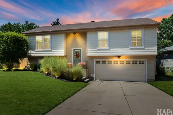4902 Pyndale Drive, McHenry, IL 60050